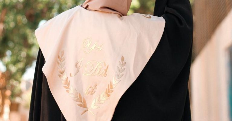 MBA Education - WOMAN IN BLACK ACADEMIC GOWN